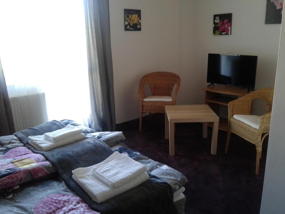 Homepension Prag Exteriör bild